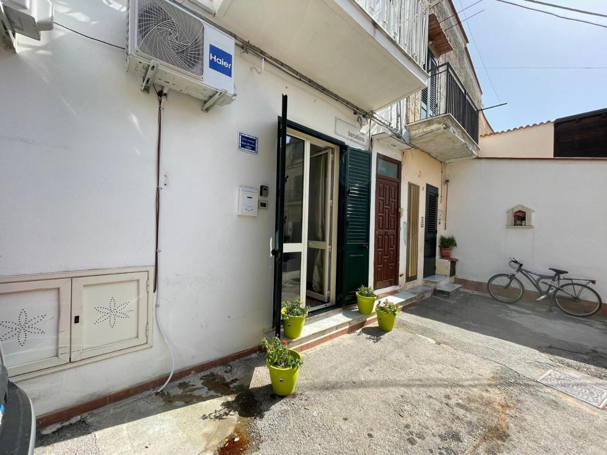 Casa Vacanze Baglio Barcellona Mondello Palermo Kültér fotó